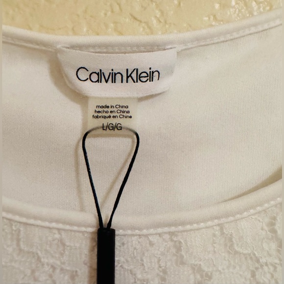 NWT Calvin Klein White Lace Tee - Picture 4 of 9